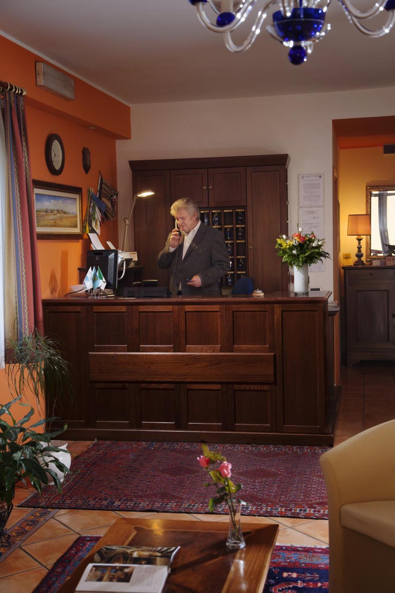 Hotel Naonis Cordenons Eksteriør billede